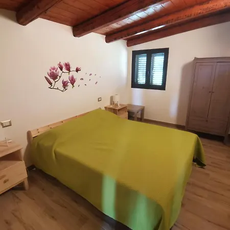 Sole - Finaiti - Per Turisti *