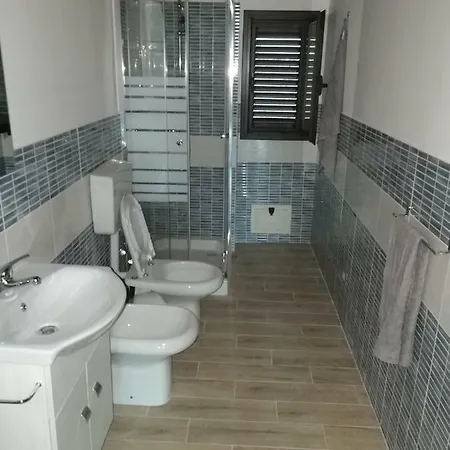 Holiday home Sole - Finaiti - Per Turisti Floridia